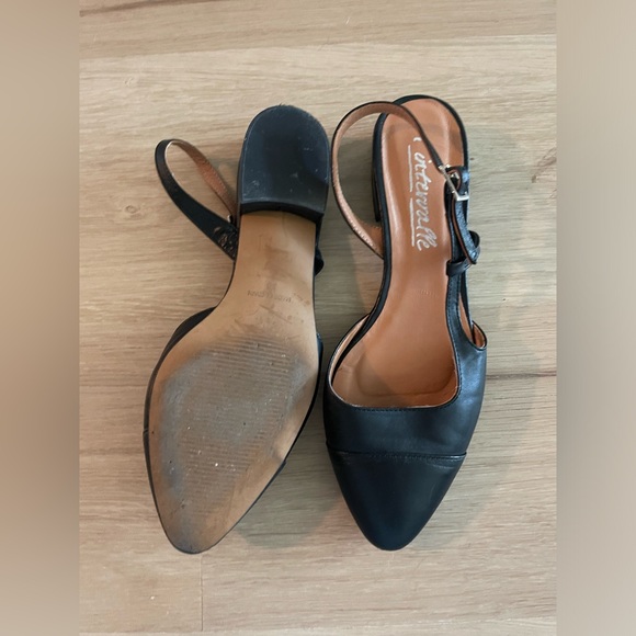 Chanel style sling back flats - Picture 3 of 4